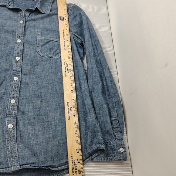Old Navy 100% Cotton Chambray Button Up Shirt Long Sleeves Womens Small - Picture 7 of 13